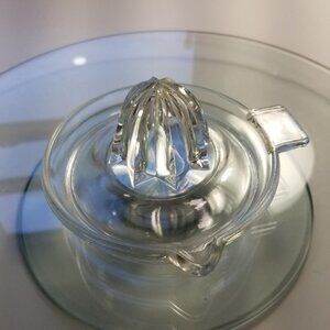 Vintage Juicer Reamer Small Clear Glass Flat Thumb Rest For Citrus Barware (L13)